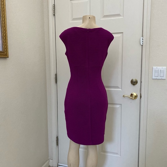“AMERICAN GIRL” 💜 Super Sexy & Chic Purple Dress - Picture 14 of 16